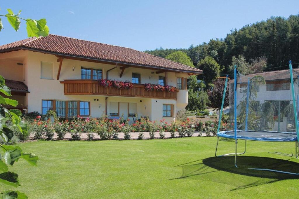 Apartment In Naz-Sciaves With Garden Natz-Schabs Exterior photo